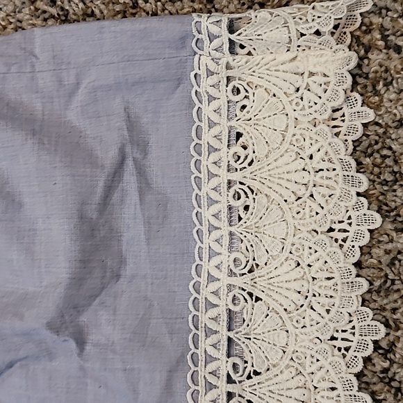 NWT EXPRESS chambray with lace detail 100% cotton tank - Picture 5 of 11